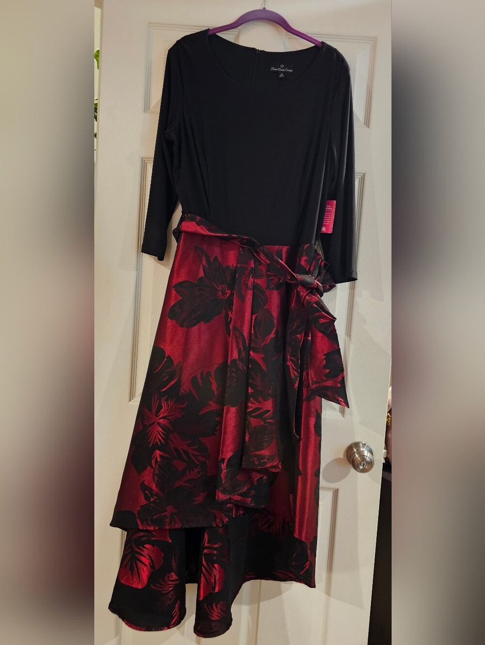 Ronni Nicole Evening Dress